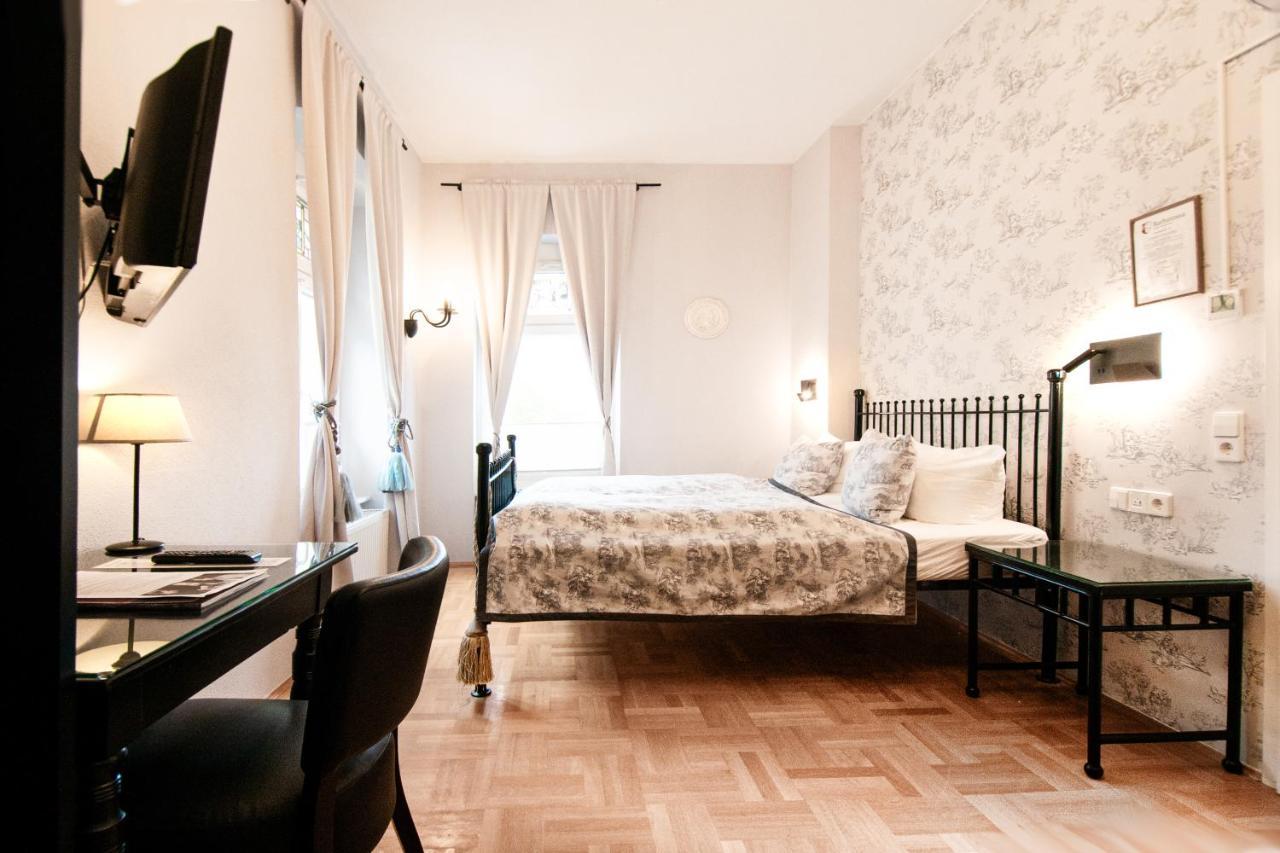 Romantik Hotel Barbarossa Konstanz Exteriör bild