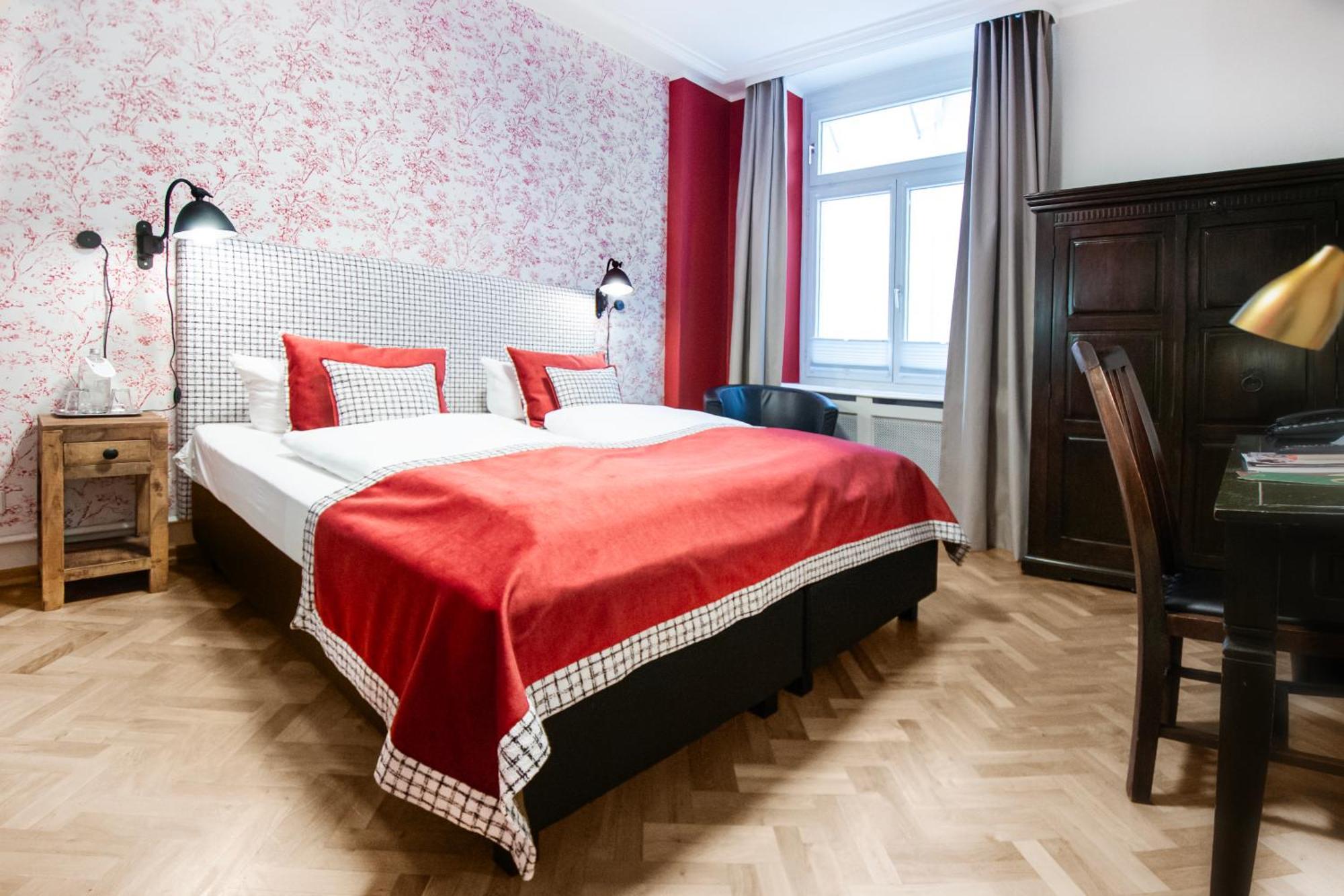 Romantik Hotel Barbarossa Konstanz Exteriör bild